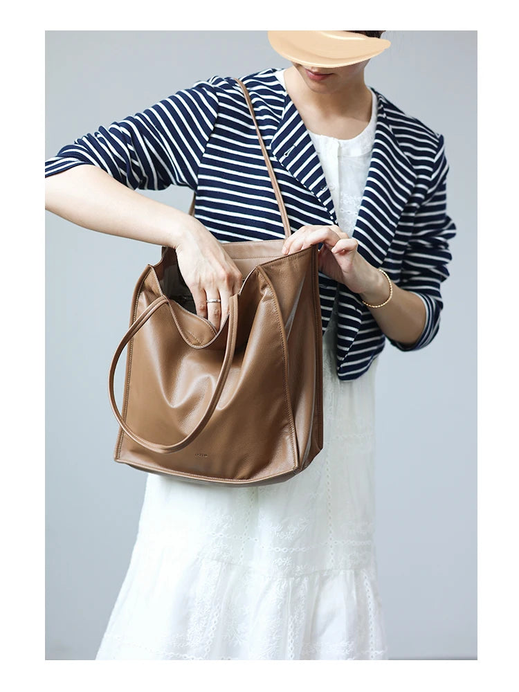 Zip Leather Pocket Shoulder Tote